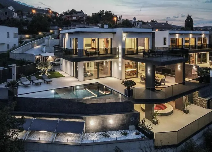 Platinium Villa *