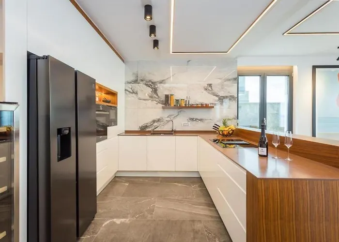 Platinium Βίλα Οπατία