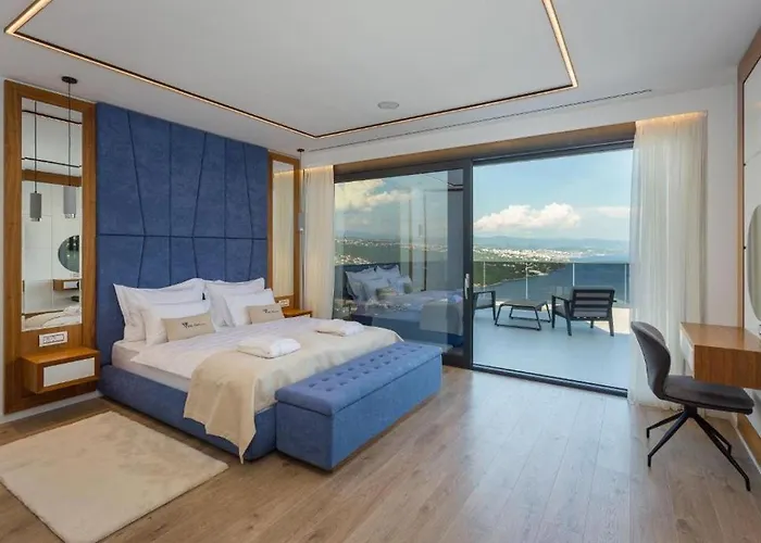 Platinium Οπατία